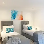 Eden Grove Homes By Guestz Lejlighed