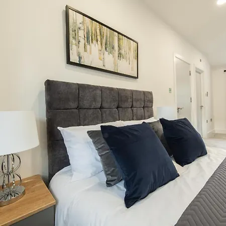 Apartamento Residential Estates Eden Grove Homes *