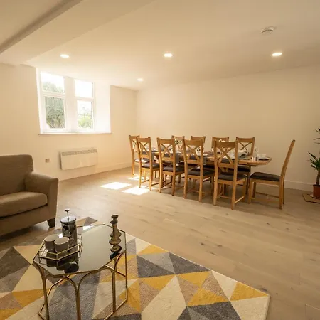 Residential Estates Eden Grove Homes Apartamento *