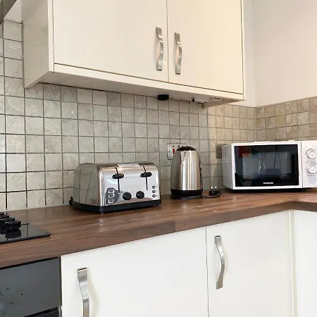 Eden Grove Homes By Guestz *