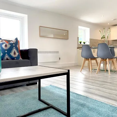 Eden Grove Homes By Guestz