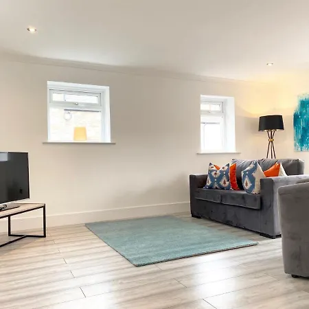 Daire Eden Grove Homes By Guestz