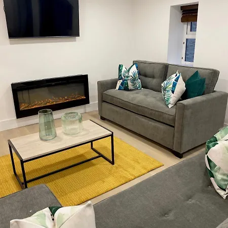 Lägenhet Eden Grove Homes By Guestz *