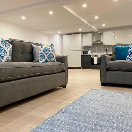 아파트 Eden Grove Homes By Guestz Kirkby Thore