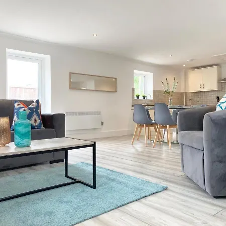 Eden Grove Homes By Guestz *