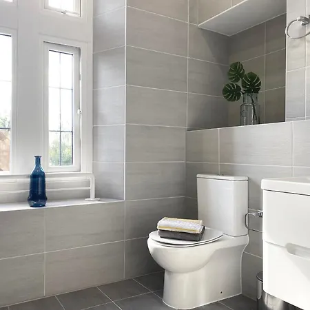 Daire Eden Grove Homes By Guestz *